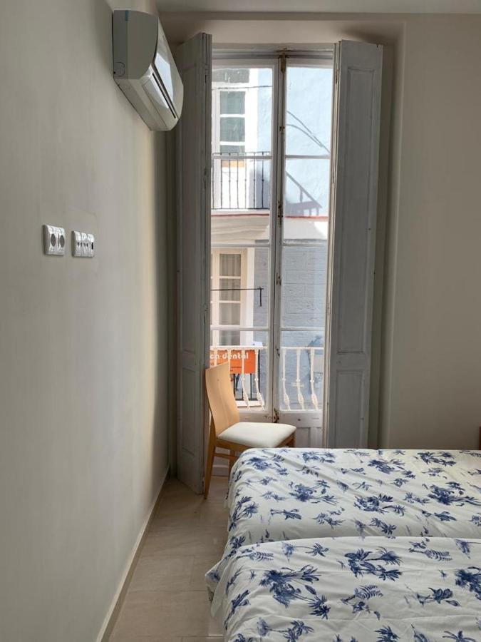 Apartamentos Valverde Cadiz 1 - A Exterior foto